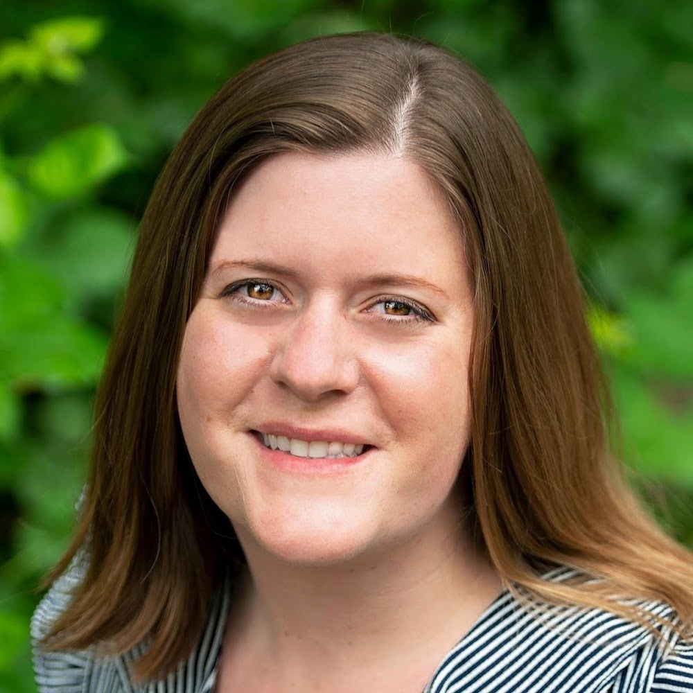 Meet your Posher, Lynn